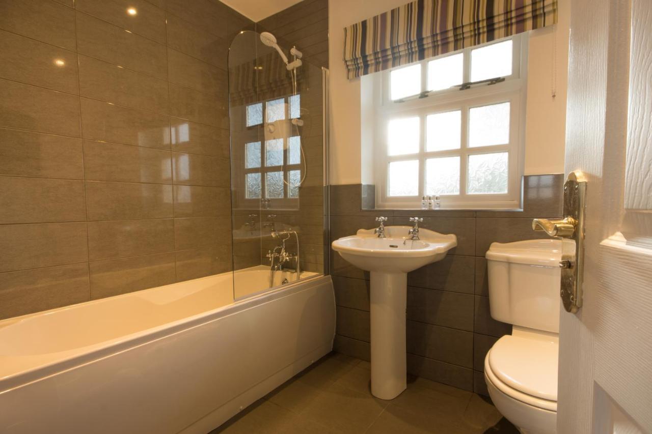 Peveril Cottage - Darwin Lake Holiday Village Μάτλοκ Εξωτερικό φωτογραφία