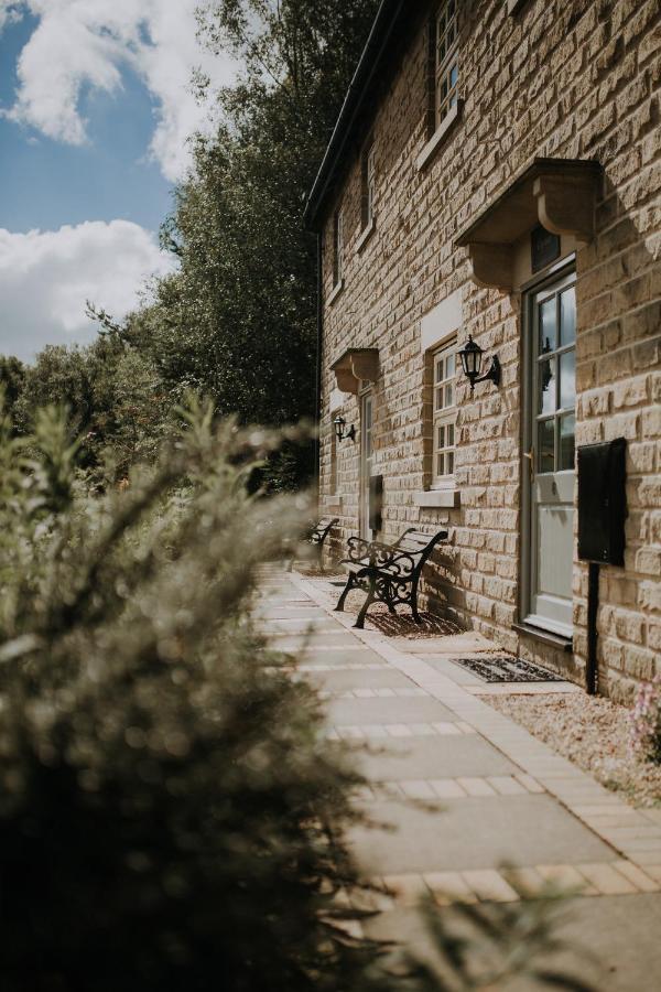 Peveril Cottage - Darwin Lake Holiday Village Μάτλοκ Εξωτερικό φωτογραφία